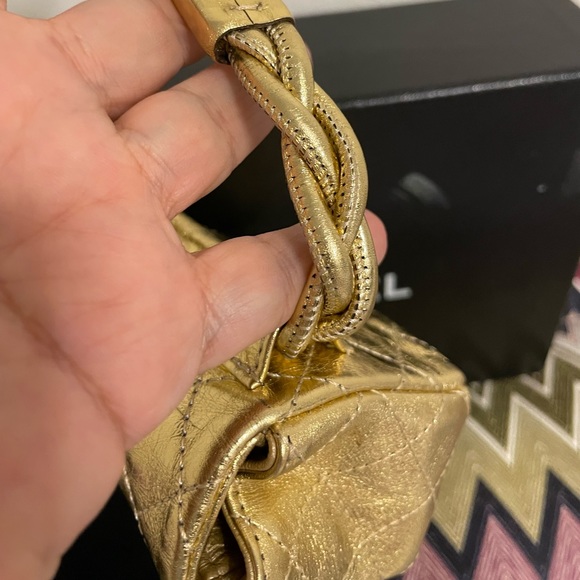 🦢Vintage Chanel vintage ankle mini bag light gold rare to find gorgeous treasure - Picture 14 of 15